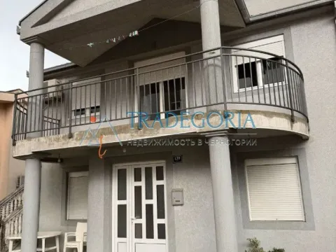 Prodaja, kuća, 211m², Bar, Crna Gora - image 2