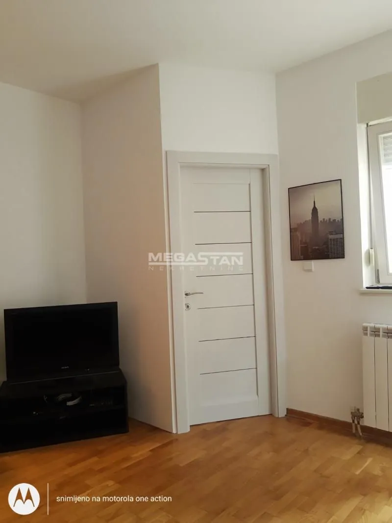 Rent, two bedroom apartment, 40m², Novi Beograd Blok 63, Novi Beograd Sve Podlokacije