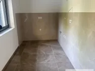 Izdavanje, poslovni prostor, 298m², Centar, Stara Pazova - image 11