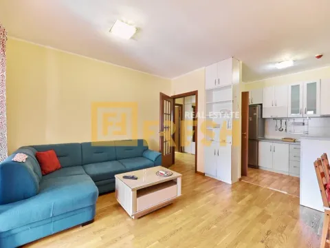 Sale, one bedroom apartment, 50m², City Kvart, Podgorica - image 3
