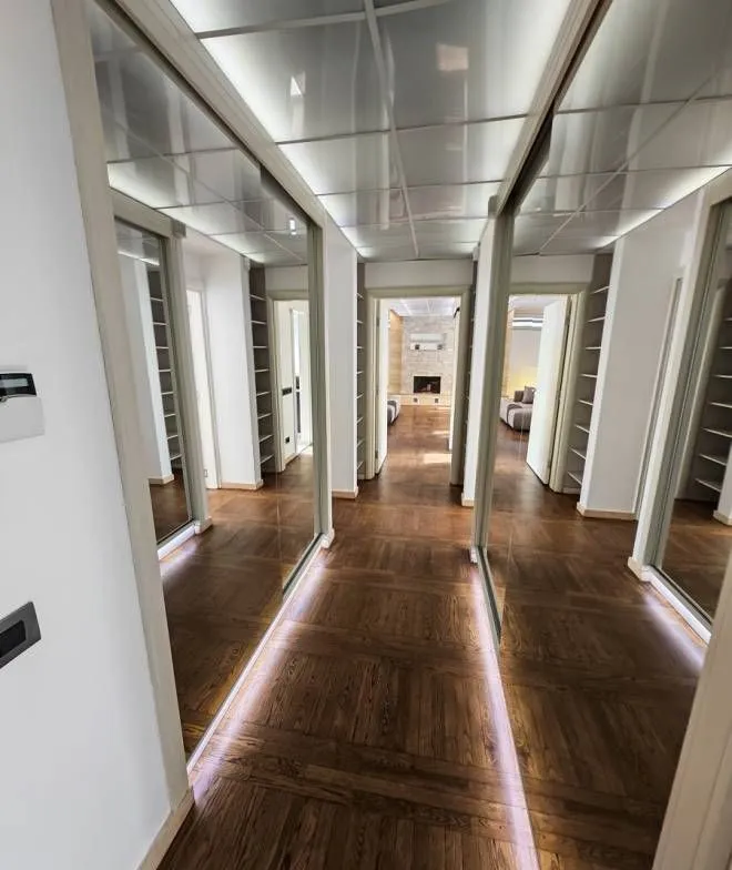 Rent, three bedroom apartment, 148m², Dedinje Sve Podlokacije, Beograd