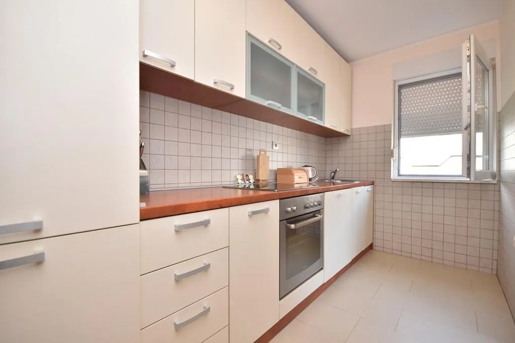 Prodaja, kuća, 285m², Đenovići, Herceg Novi