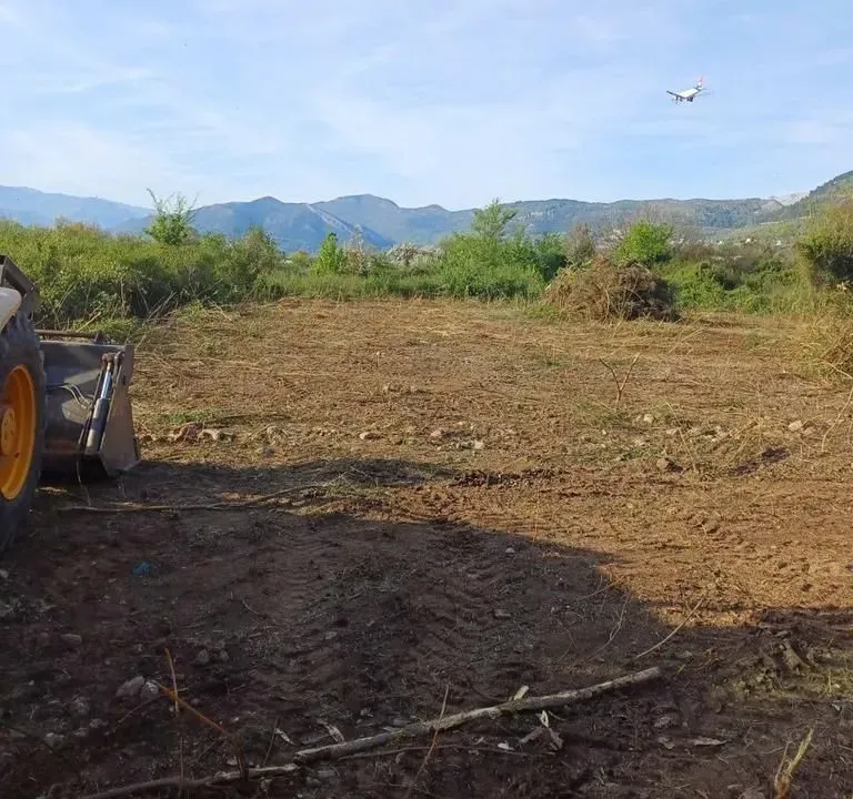 Prodaja, plac, 2400m², Radanovići, Kotor