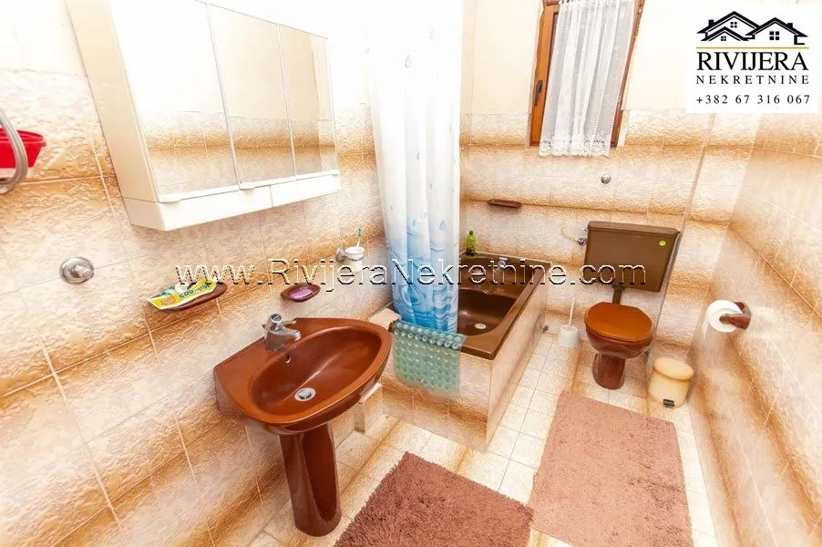 Prodaja, kuća, 160m², Đenovići, Herceg Novi