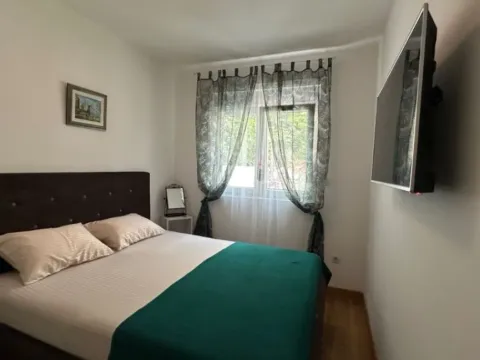 Izdavanje, jednosoban stan, 95m², Ljubović, Podgorica - image 8