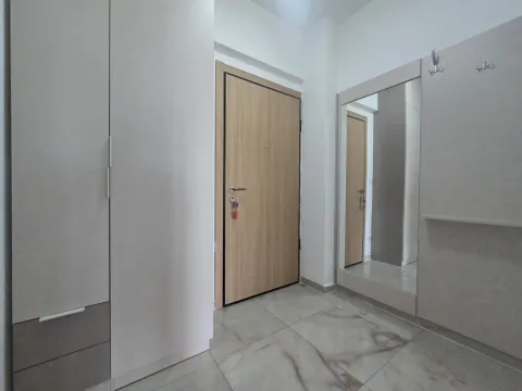 Rent, one bedroom apartment, 53m², City Kej, Podgorica - image 13