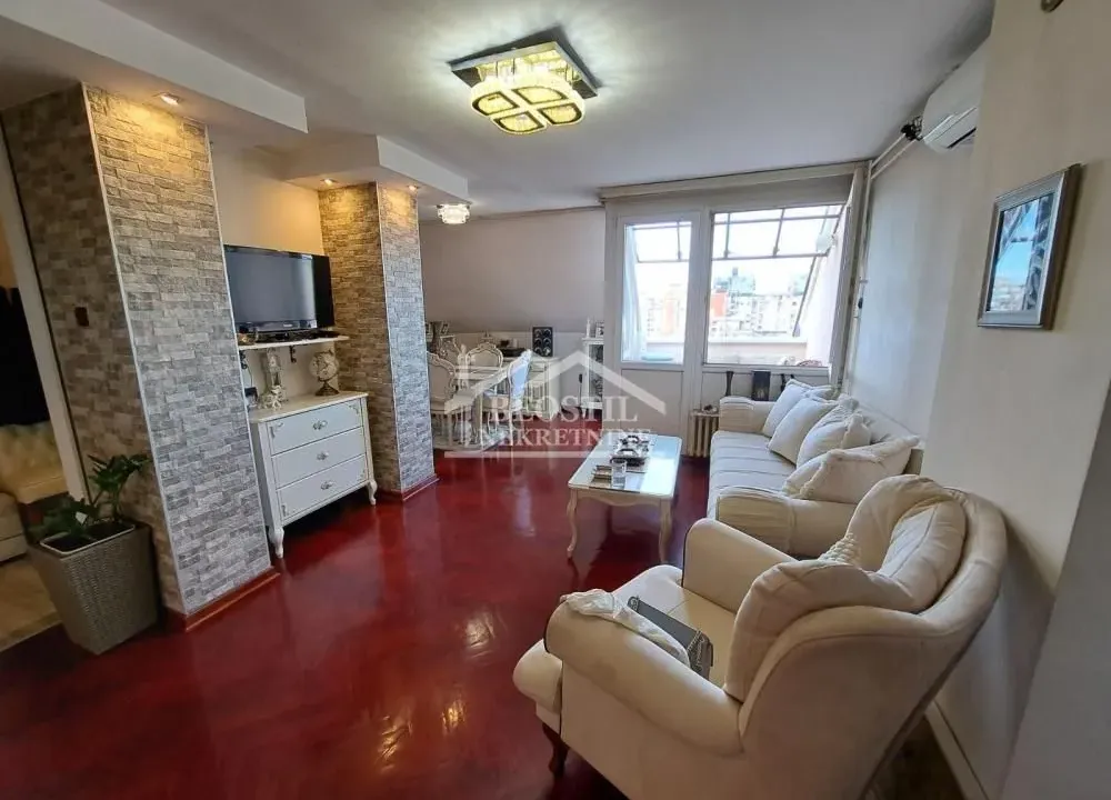 Prodaja, četvorosoban stan, 122m², Banjica, Voždovac Sve Podlokacije