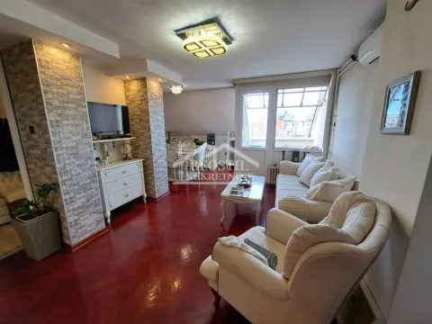 Sale, four bedroom apartment, 122m², Banjica, Voždovac Sve Podlokacije