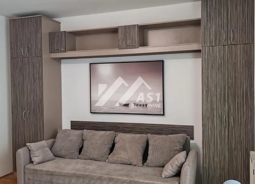 Izdavanje, stan, 27m², Nova Detelinara, Novi Sad Sve Podlokacije