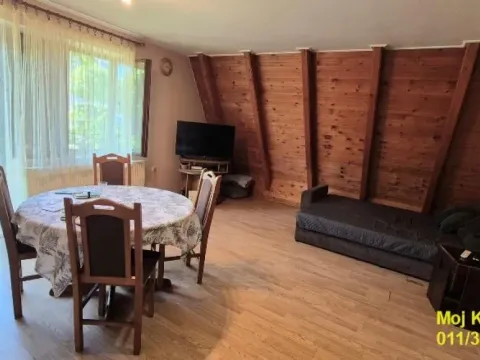 Prodaja, kuća, 244m², Čenej, Novi Sad Sve Podlokacije