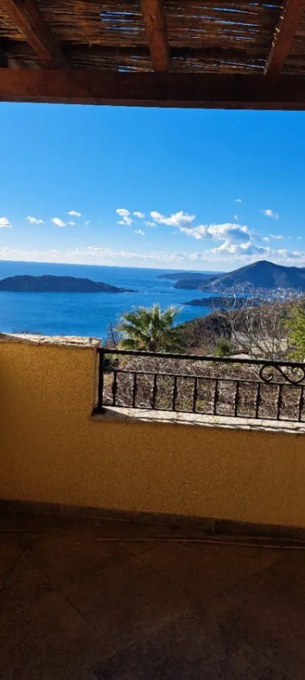 Rent, house, 300m², Kuljače, Budva