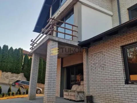 Prodaja, kuća, 550m², Sremska Kamenica, Petrovaradin - image 7