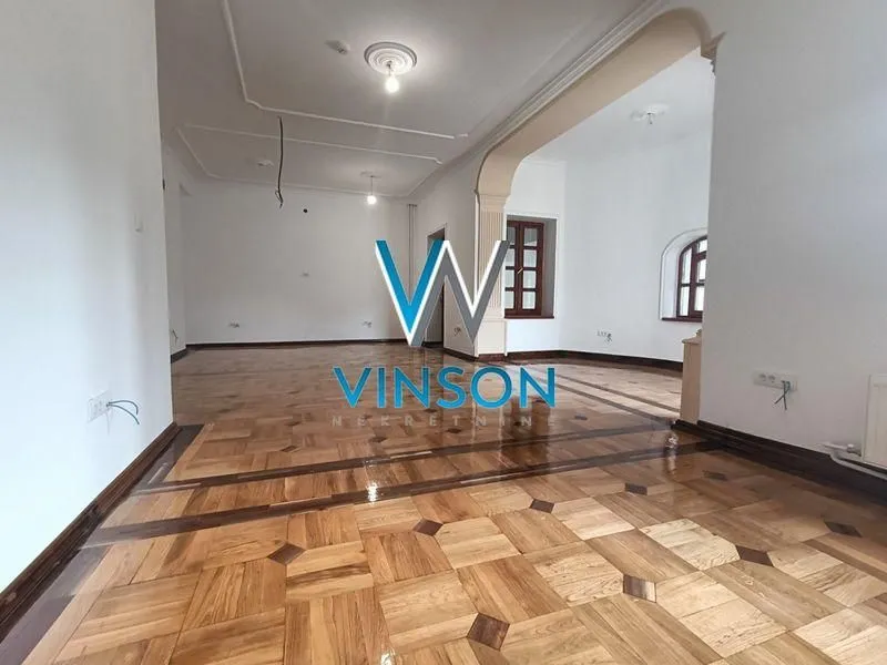 Rent, office space, 950m², Adamovićevo Naselje, Novi Sad Sve Podlokacije