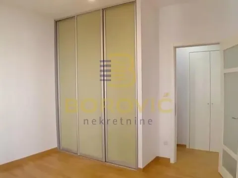 Sale, four bedroom apartment, 108m², Vračar Sve Podlokacije, Beograd - image 8
