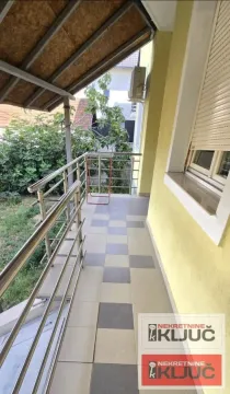 Izdavanje, garsonjera, 30m², Adice, Novi Sad Sve Podlokacije - image 11