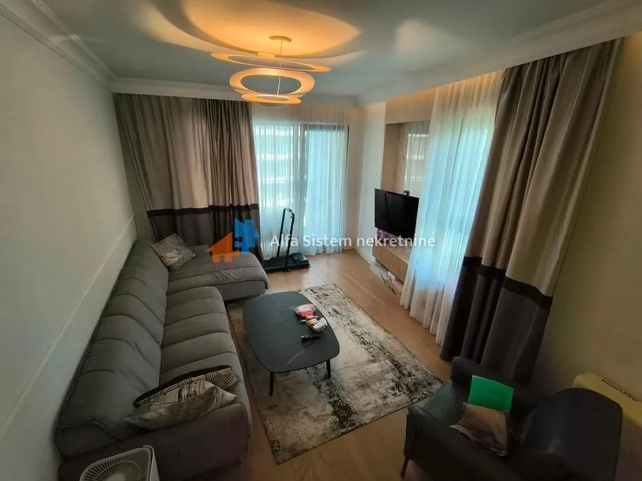 Rent, three bedroom apartment, 92m², Savski Venac, Beograd