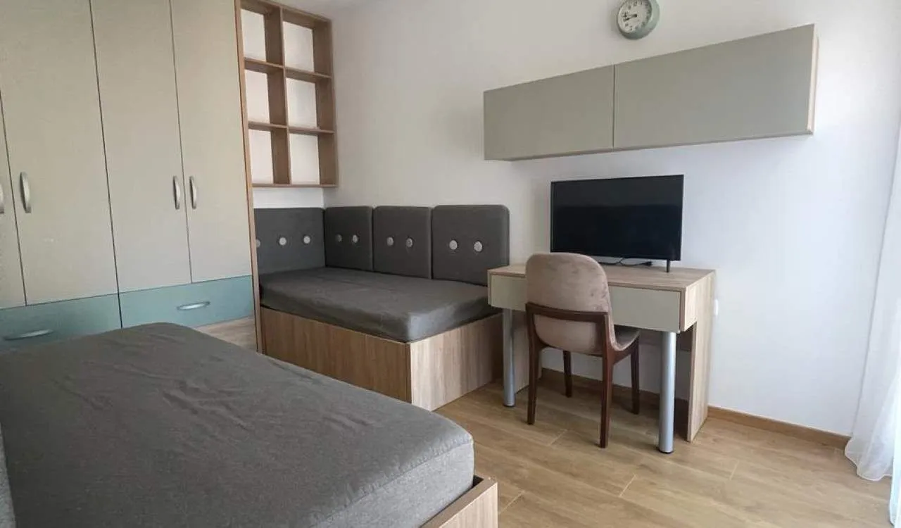 Prodaja, dvosoban stan, 58m², Podmaine, Budva