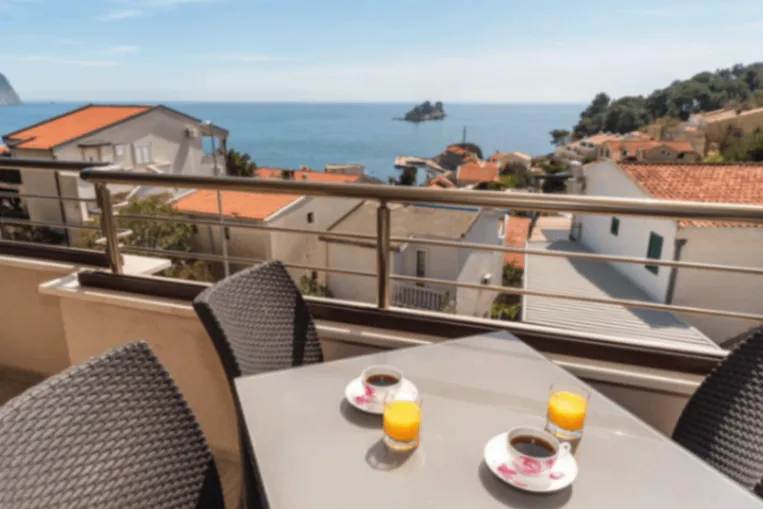 Rent, house, 200m², Petrovac, Budva