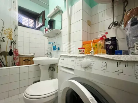 Sale, two bedroom apartment, 74m², Lepa Kata, Podgorica - image 12