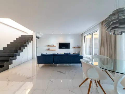 Sale, three bedroom apartment, 149m², Rafailovići, Budva - image 5