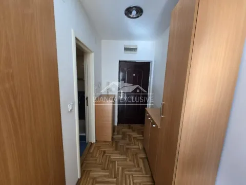 Prodaja, jednosoban stan, 28m², Petlovo Brdo, Beograd - image 3