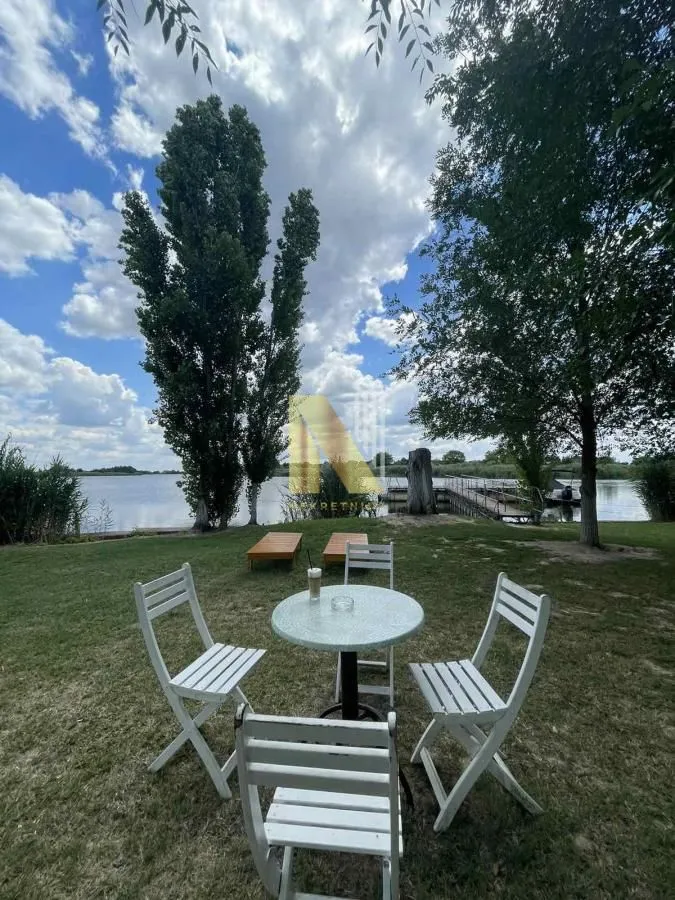 Prodaja, kuća, 230m², Srbobran, Novi Sad