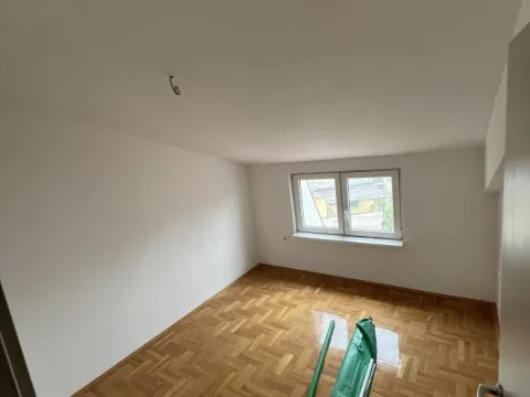 Sale, three bedroom apartment, 54m², Medijana, Niš - image 4