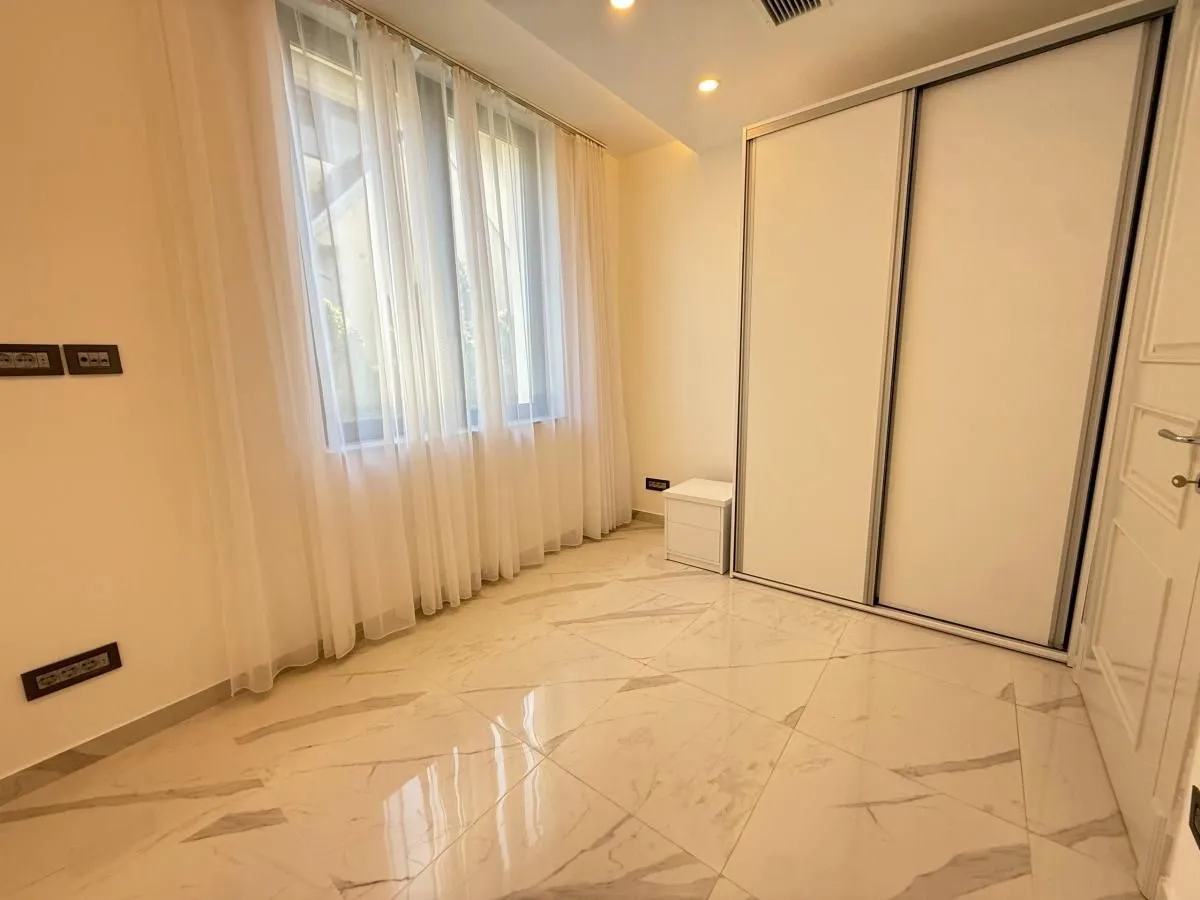 Izdavanje, stan, 98m², Tatarsko brdo, Petrovaradin