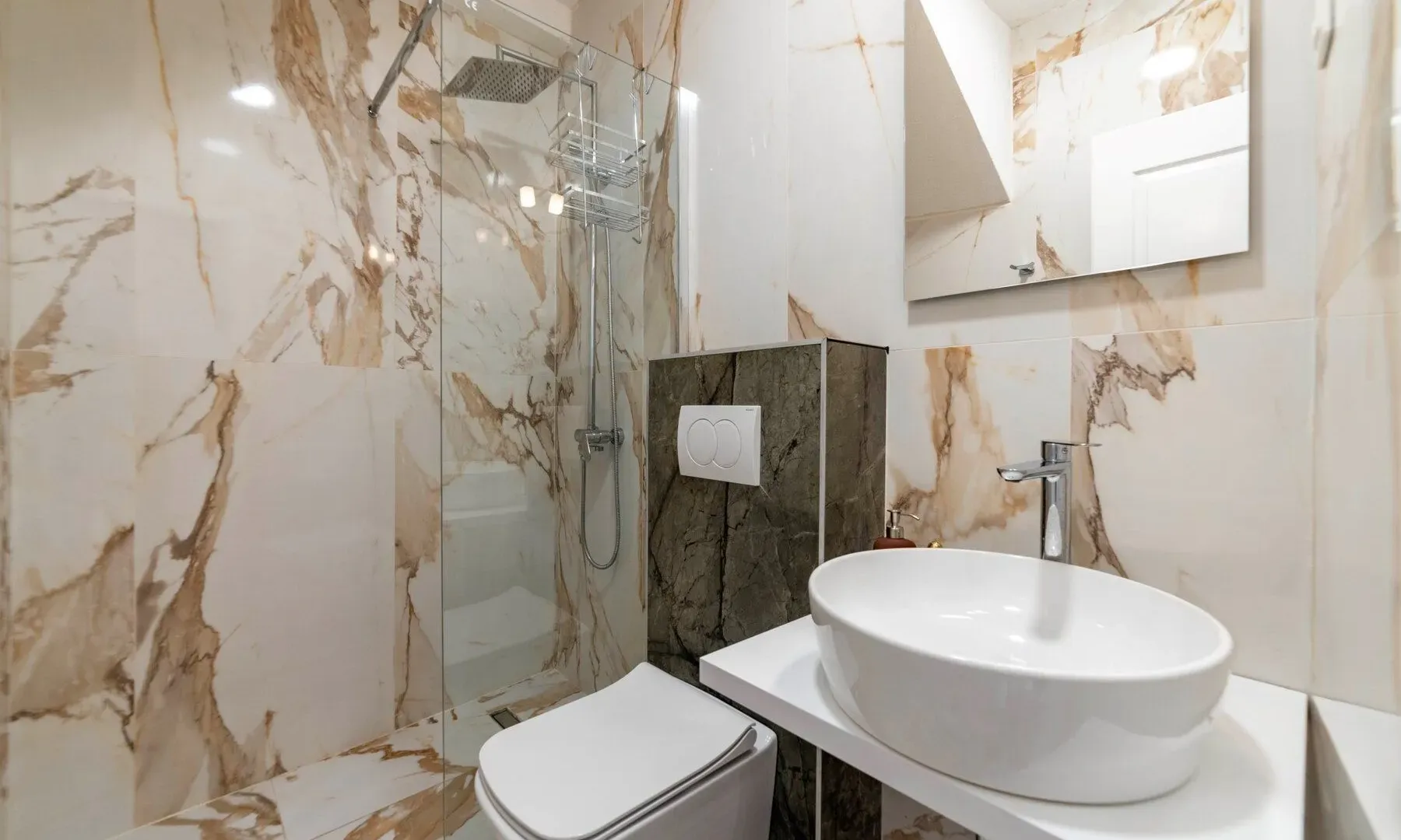 Rent, house, 150m², Ljuta, Kotor
