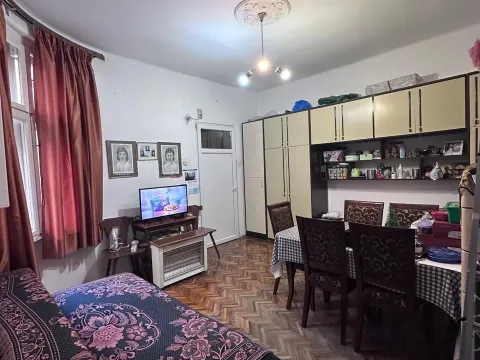 Prodaja, dvosoban stan, 46m², Kalenić Pijaca, Vračar Sve Podlokacije - image 3