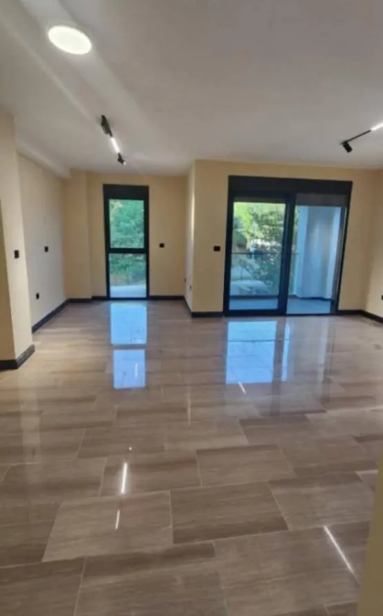 Prodaja, trosoban stan, 111m², Momišići, Podgorica