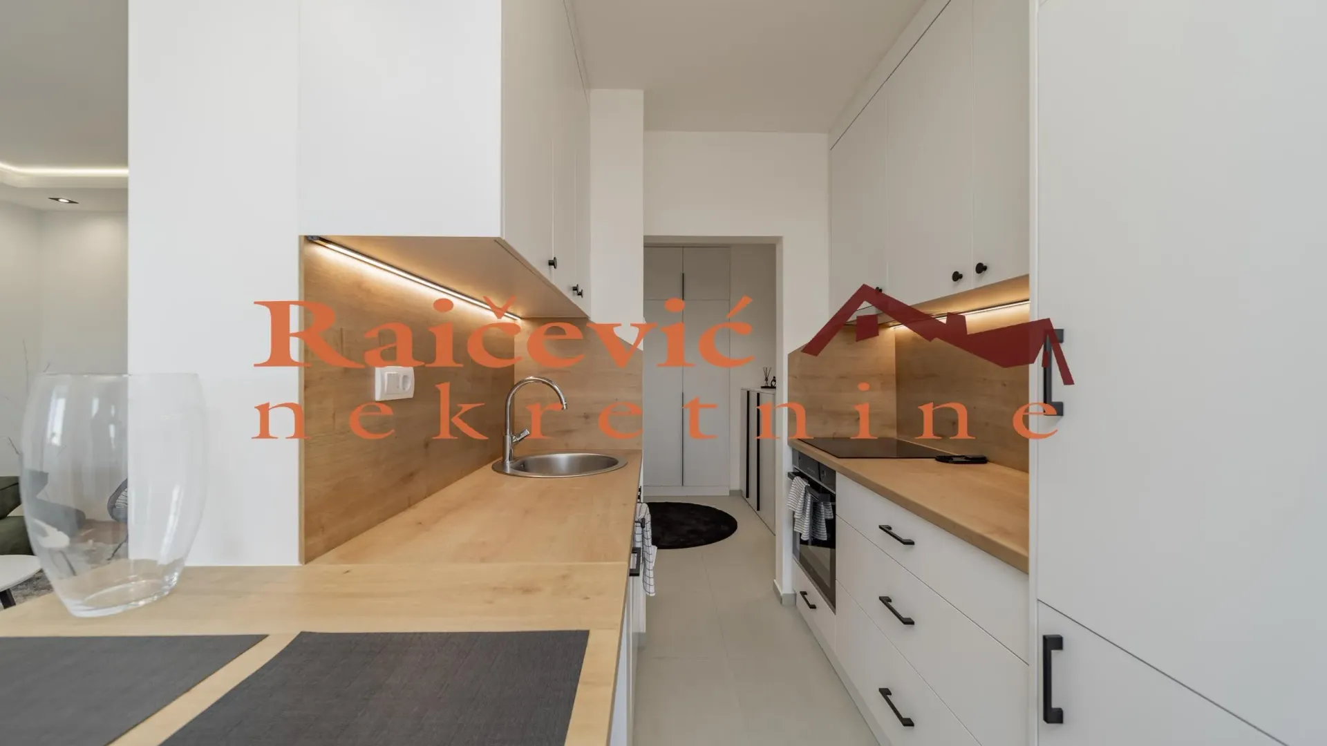 Rent, one bedroom apartment, 50m², Autokomanda, Voždovac Sve Podlokacije