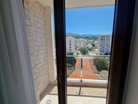 Prodaja, trosoban stan, 94m², Bečići, Budva - image 17