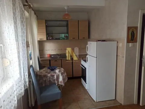 Izdavanje, garsonjera, 24m², Banatić, Novi Sad Sve Podlokacije - image 3