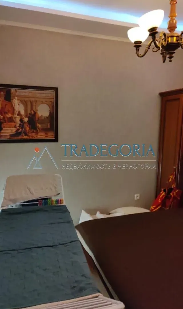 Prodaja, dvosoban stan, 68m², Koštanjica, Bar