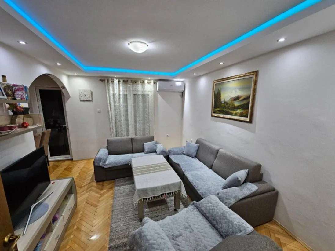 Prodaja, jednosoban stan, 58m², Stari Aerodrom, Podgorica