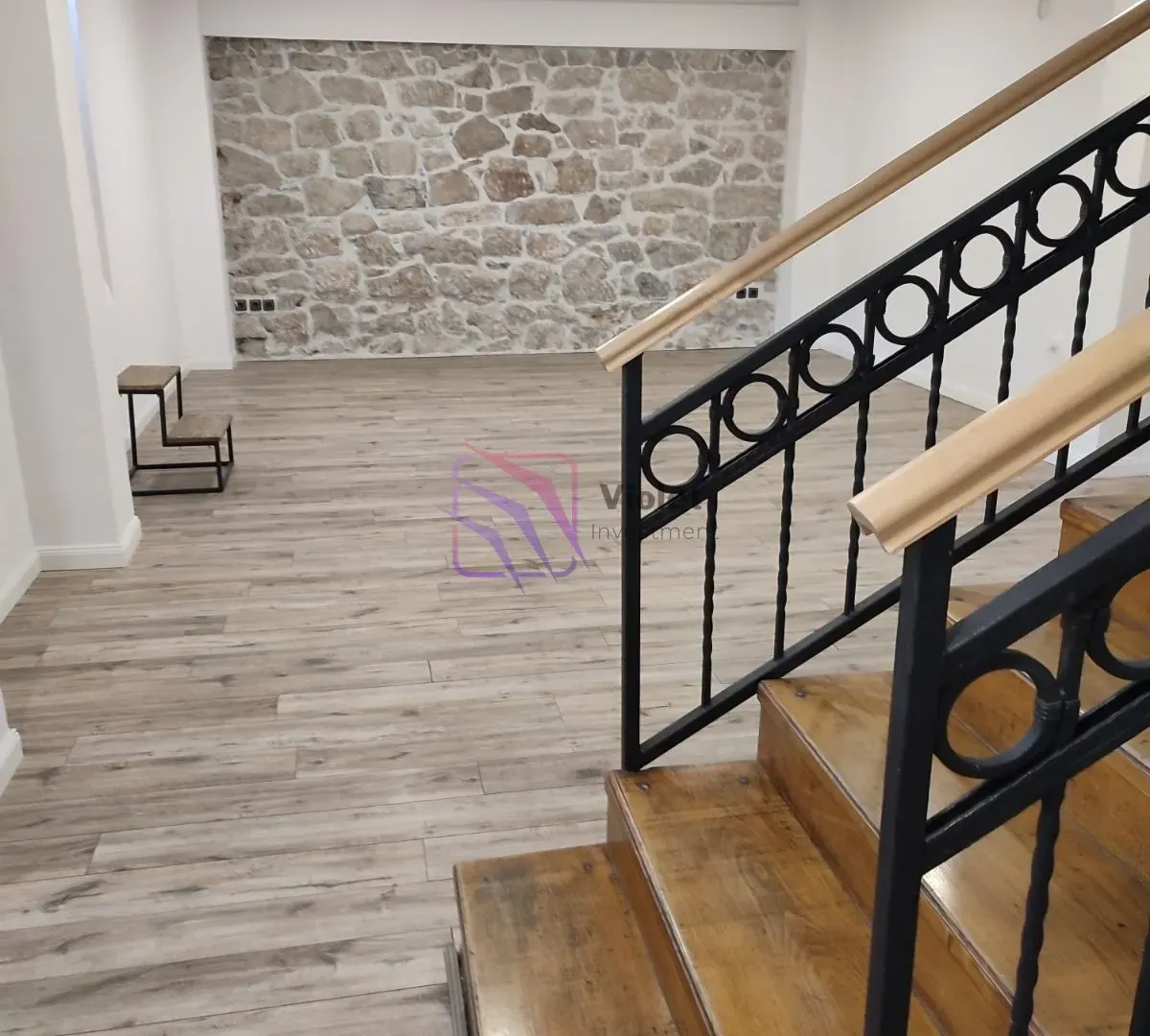 Izdavanje, poslovni prostor, 110m², Centar, Podgorica