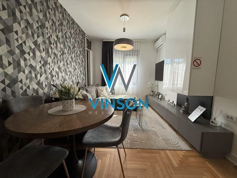 Prodaja, trosoban stan, 66m², Centar, Novi Sad