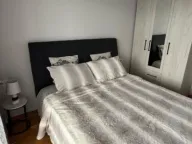 Izdavanje, jednosoban stan, 42m², Centar, Budva - image 11