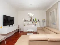 Izdavanje, trosoban stan, 71m², Preko Morače, Podgorica - image 1