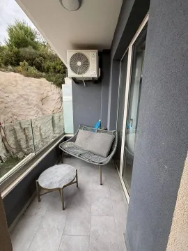 Sale, one bedroom apartment, 45m², Bečići, Budva - image 6