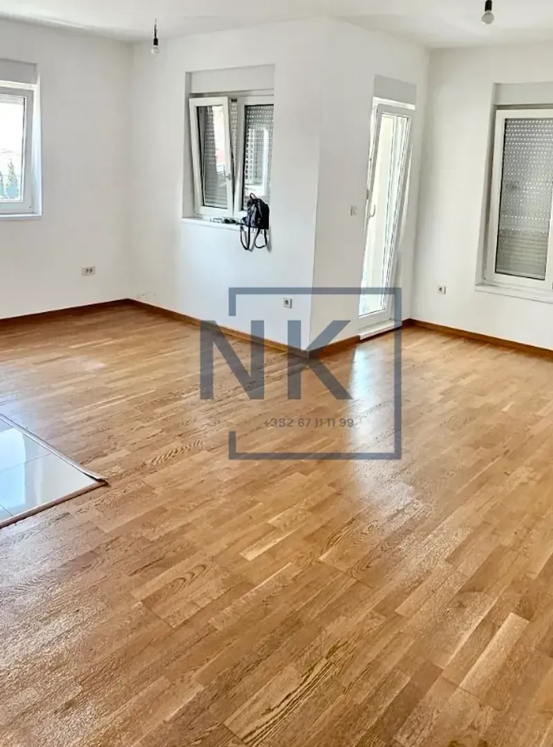 Izdavanje, dvosoban stan, 70m², Zabjelo, Podgorica