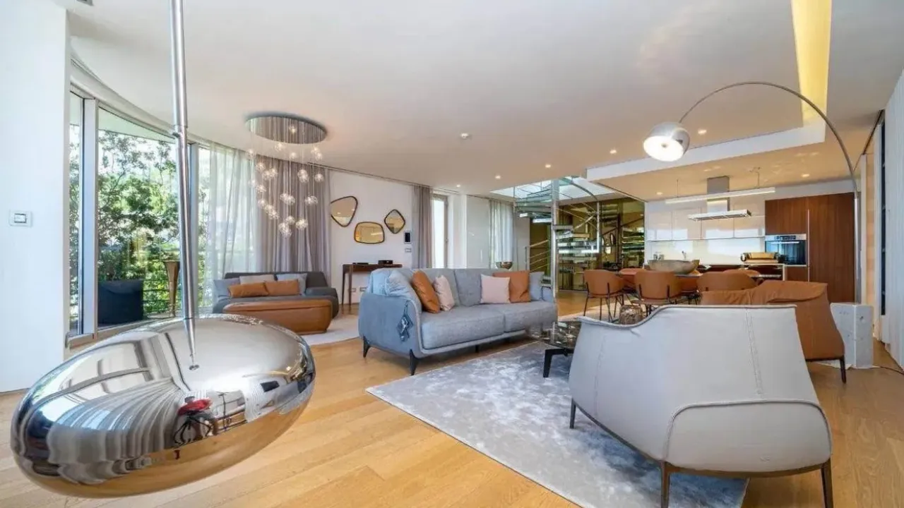Prodaja, trosoban stan, 500m², Dukley Gardens, Budva