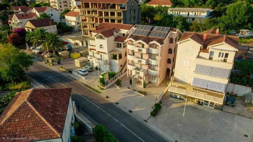 Rent, office space, 100m², Donja Lastva, Tivat