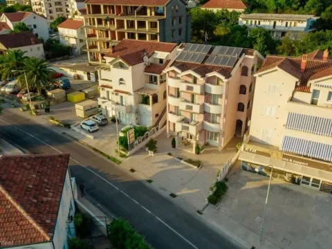 Rent, office space, 100m², Donja Lastva, Tivat - image 3