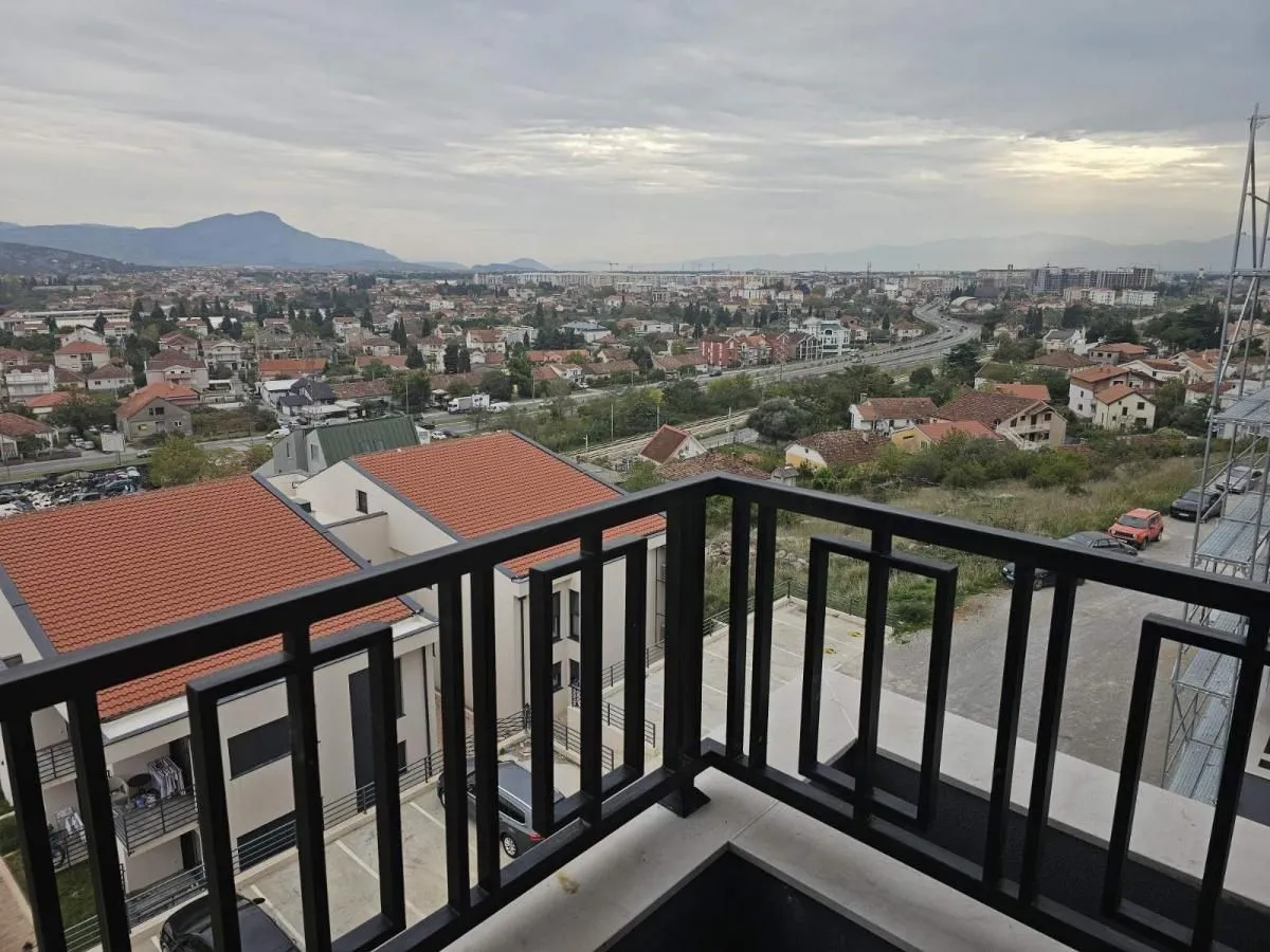 Prodaja, dvosoban stan, 68m², Podgorica, Crna Gora
