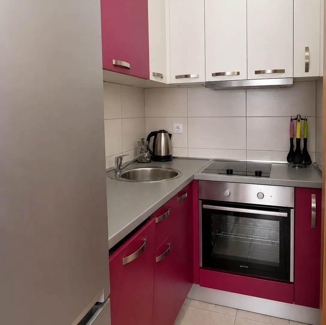 Rent, three bedroom apartment, 90m², Rozino, Budva