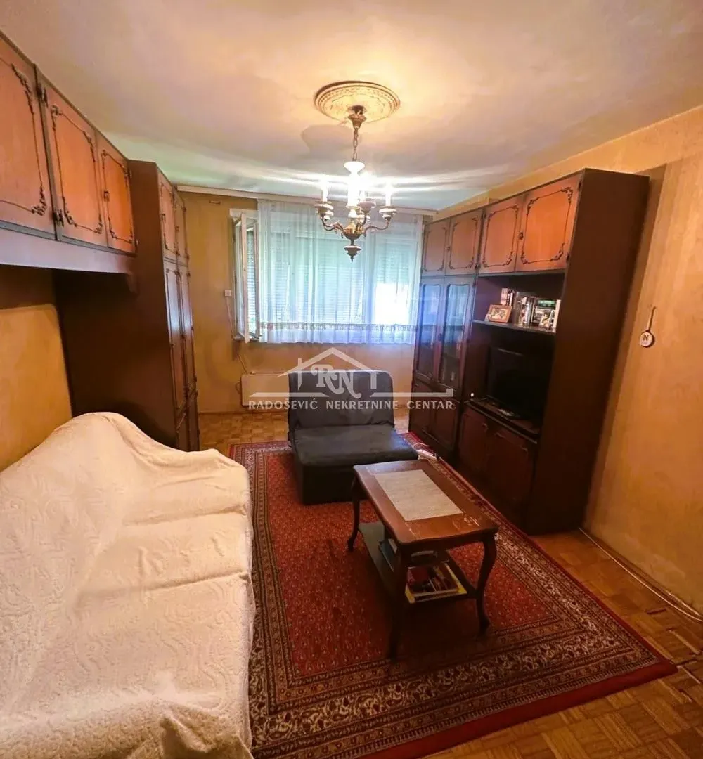 Prodaja, dvosoban stan, 49m², Karaburma, Palilula Sve Podlokacije