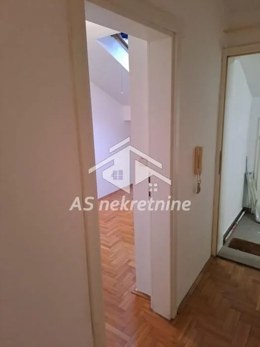 Prodaja, dvosoban stan, 50m², Žarkovo, Beograd