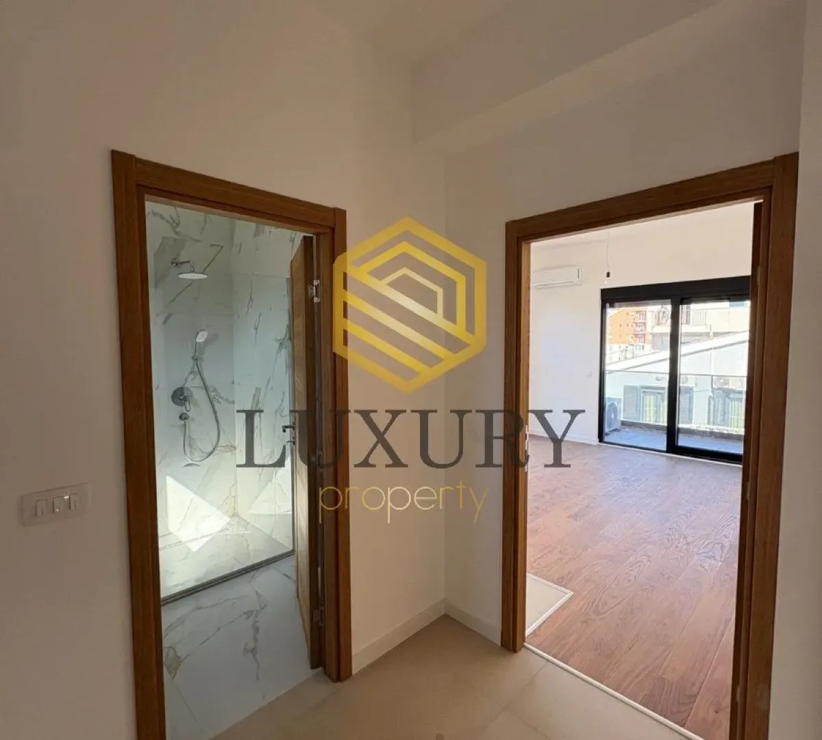 Prodaja, garsonjera, 33m², Preko Morače, Podgorica
